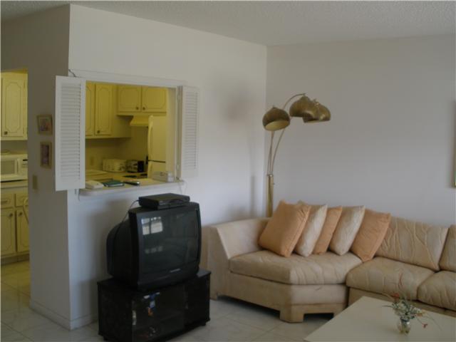 54 Suffolk B, Unit 54 Boca Raton, FL 33434 - Photo 3 of 8 Additional Photo