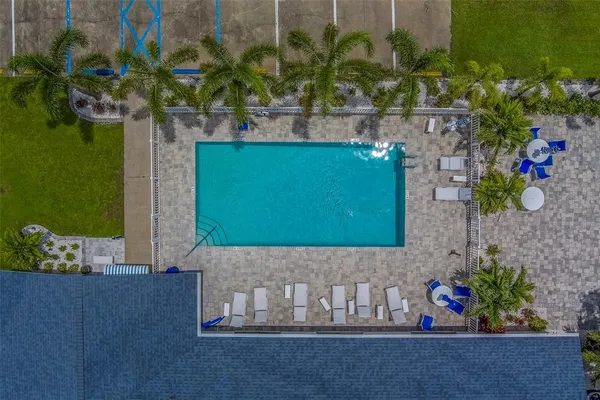 $18,000 | 16940 US Highway 19 North, Unit 244, Clearwater, FL 33764