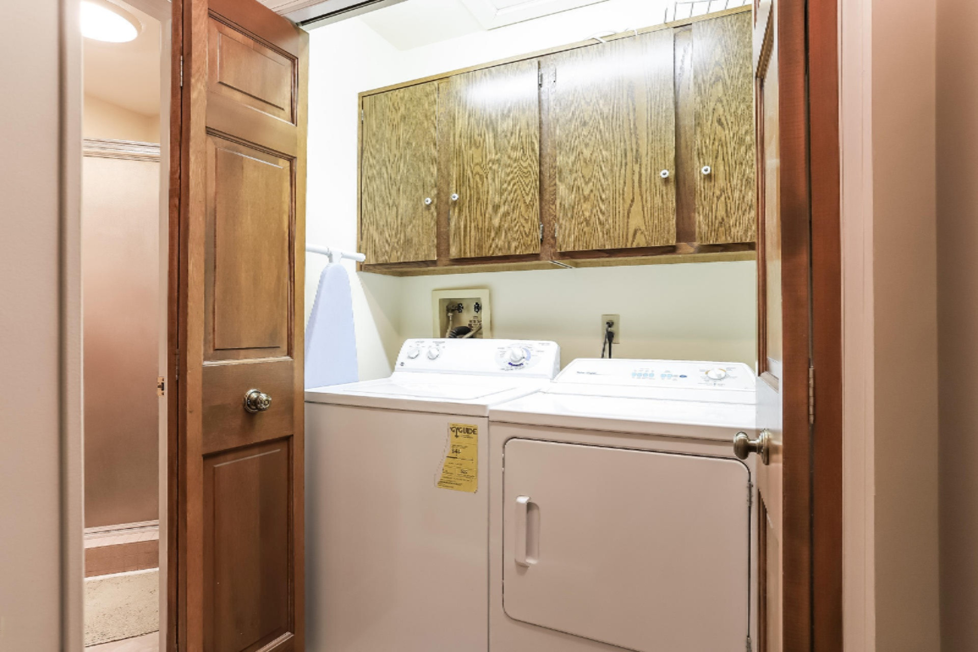 17660 Woodbridge Road Spring Lake, MI 49456 - Photo 21 of 40 021-photo-laundry-room-6581876