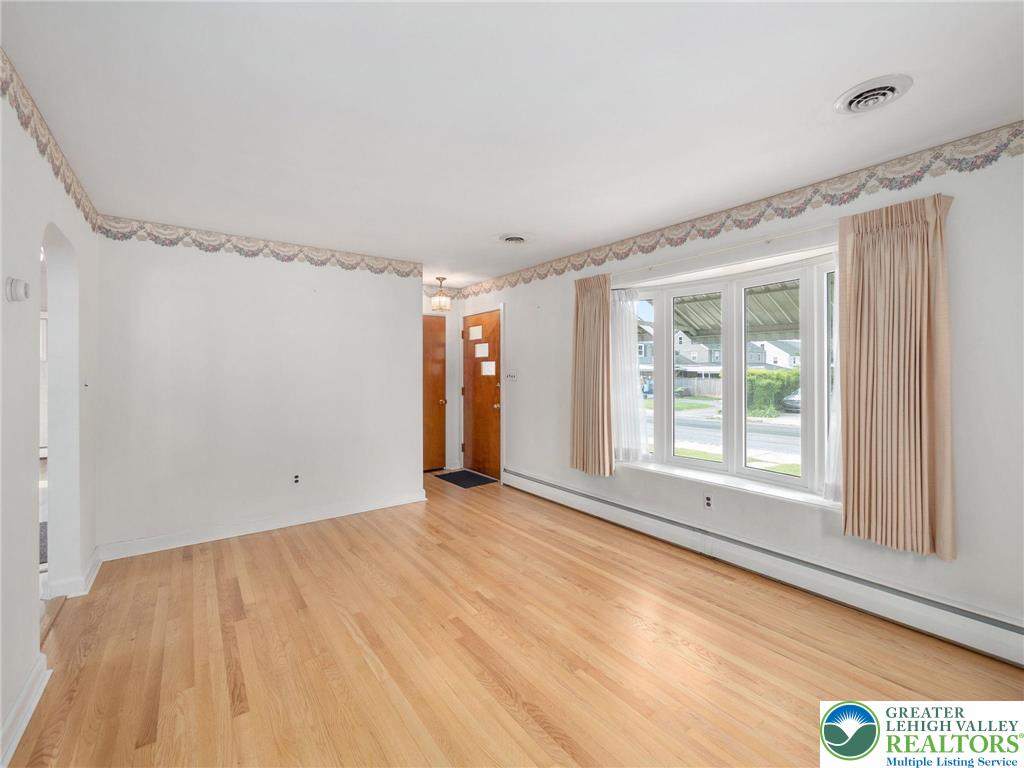 515 Franklin Street Emmaus, PA 18049 - Photo 21 of 45 a view of an empty room with a window