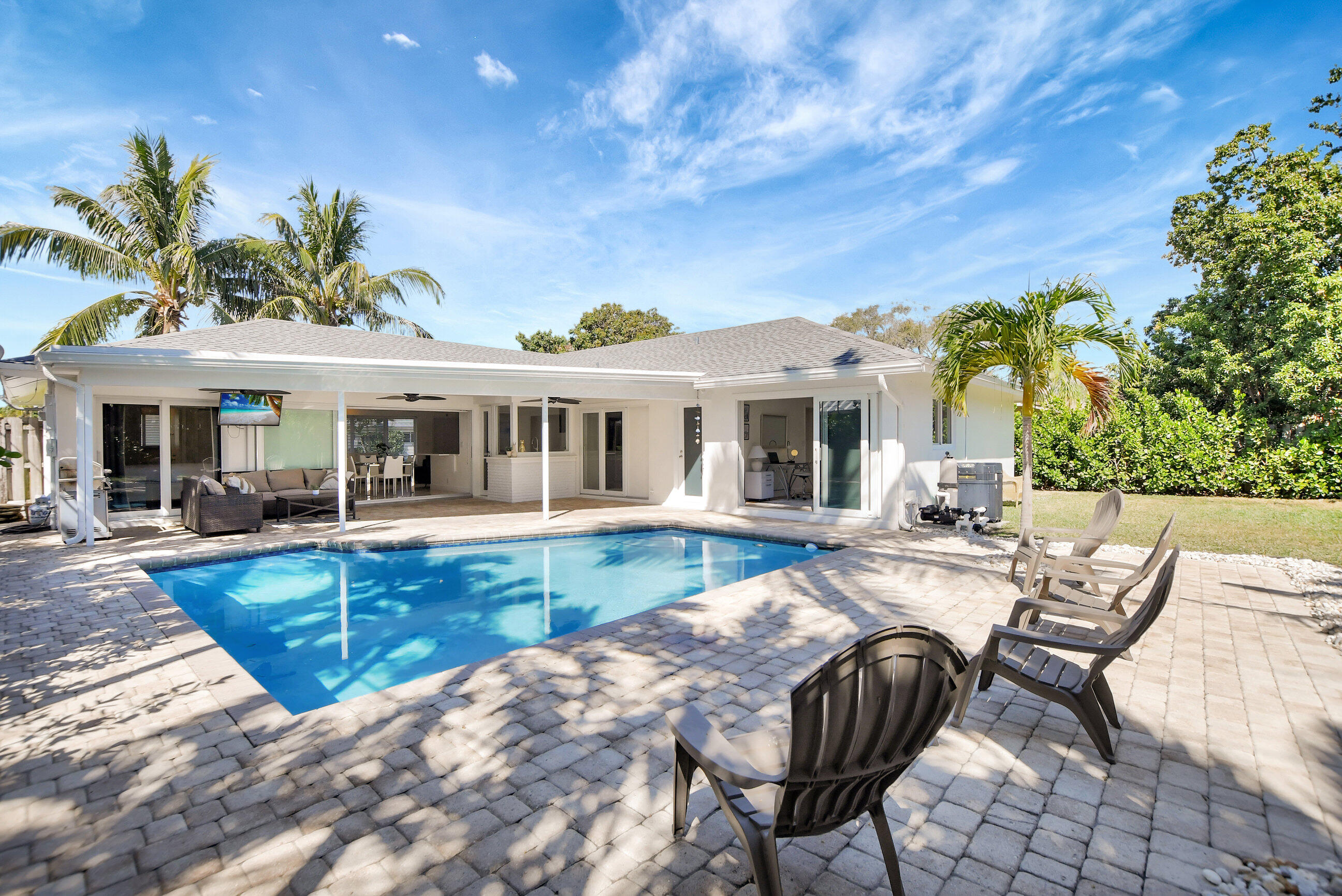 1098 Southwest 13th Avenue Boca Raton, FL 33486 - Photo 38 of 41 53_dsc_1369