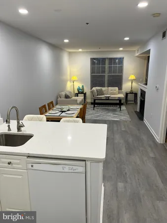 $2,100 | 1625 International Drive, Unit 319, McLean, VA 22102