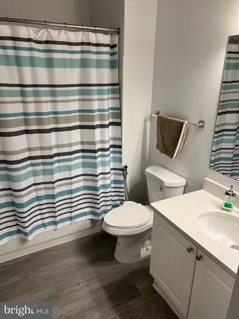 $2,100 | 1625 International Drive, Unit 319, McLean, VA 22102