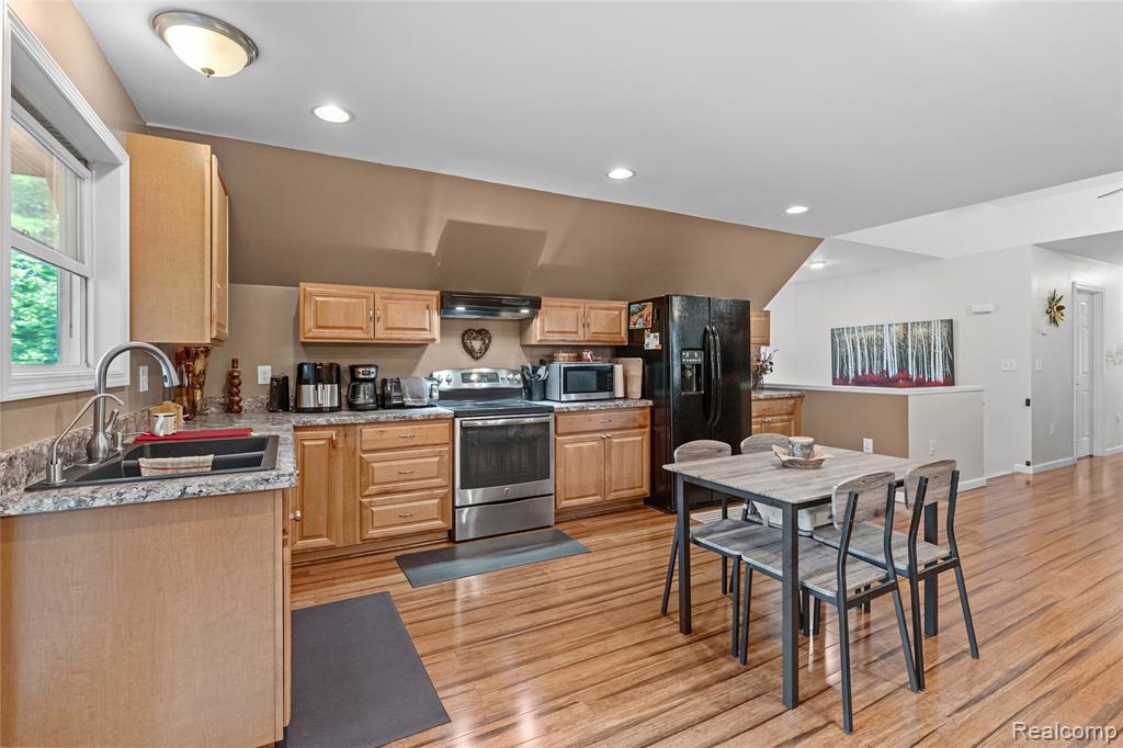 15055 South Duffield Road Byron, MI 48418 - Photo 7 of 61 Gallery Image 7