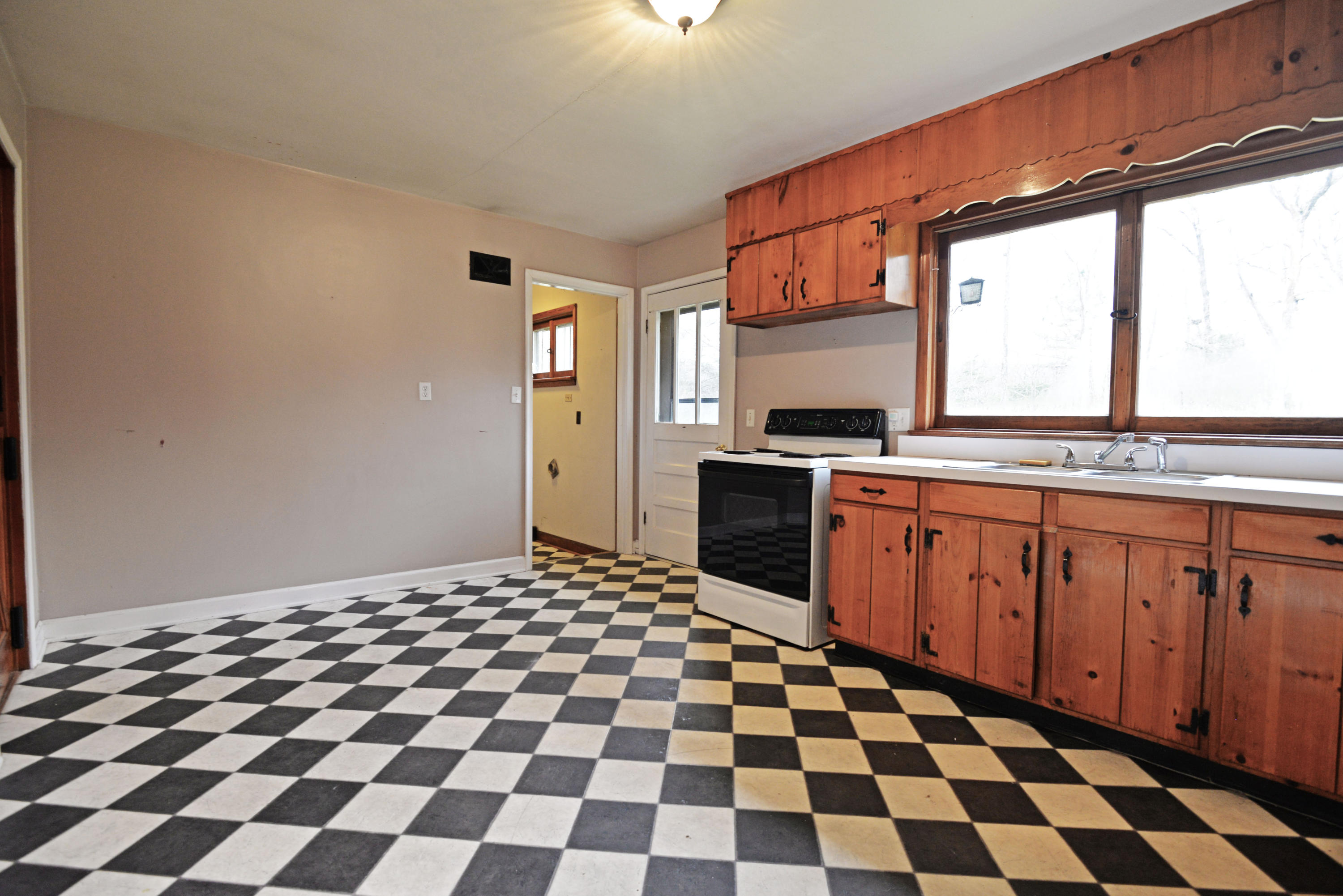 3173 Happy Valley Road Rossville, GA 30741 - Photo 8 of 25 Kitchen view 2