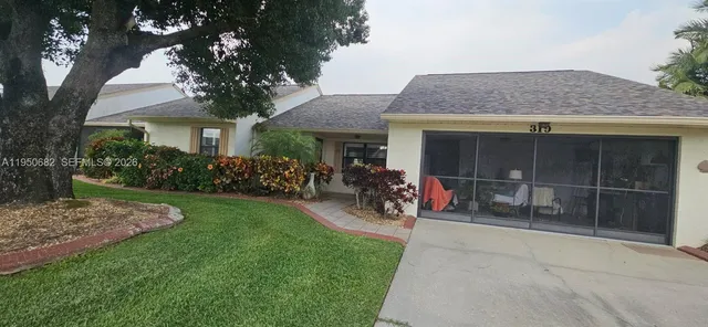 $229,800 | 319 Grove Avon Park, Avon Park, FL 33825