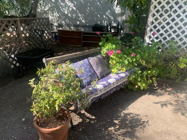 $138,900 | 2412 Foothill Boulevard, Unit 47, Calistoga, CA 94515