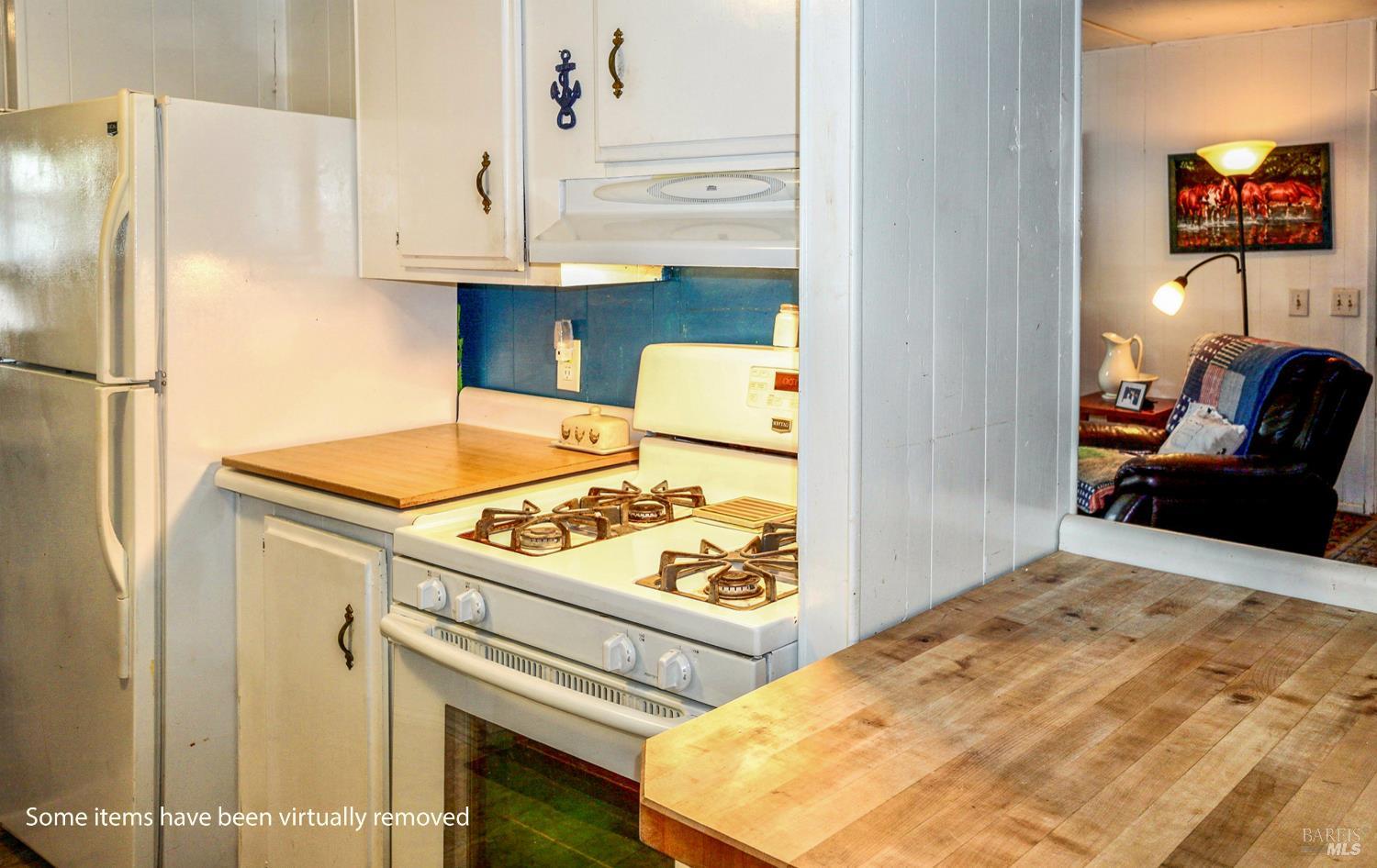 2412 Foothill Boulevard, Unit 47 Calistoga, CA 94515 - Photo 13 of 23 Photo has been digitally de cluttered.