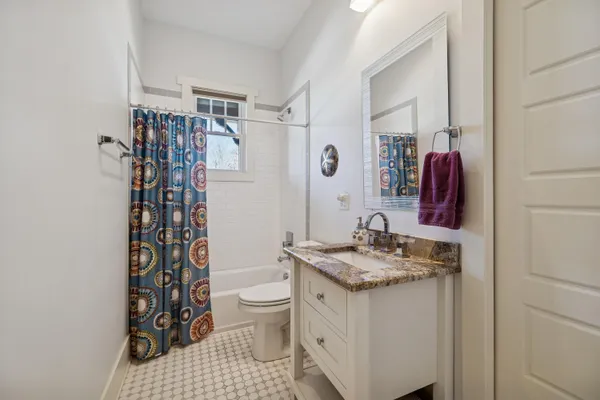 $855,000 | 925 River Bluffs Drive, Jasper, TN 37347