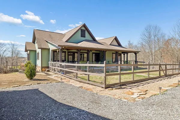 $855,000 | 925 River Bluffs Drive, Jasper, TN 37347