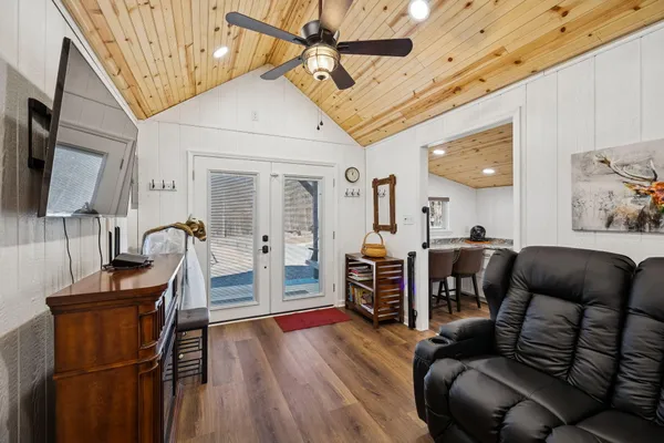 $855,000 | 925 River Bluffs Drive, Jasper, TN 37347