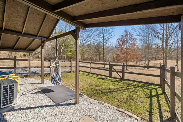 $855,000 | 925 River Bluffs Drive, Jasper, TN 37347