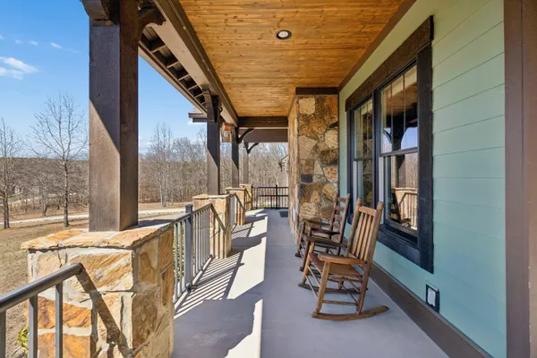 $855,000 | 925 River Bluffs Drive, Jasper, TN 37347