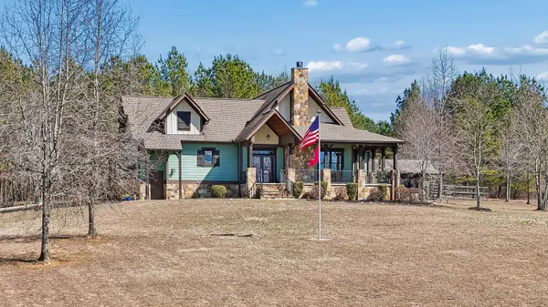 $855,000 | 925 River Bluffs Drive, Jasper, TN 37347