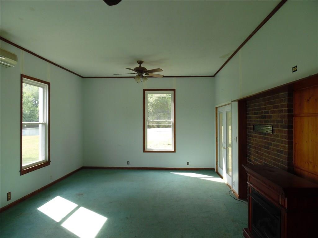 167 Hall Road Aliquippa, PA 15001 - Photo 4 of 14 Gallery Image 4