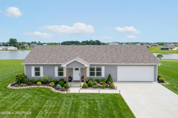 $296,000 | 2159 Lyndell Boulevard, New Bloomfield, MO 65063