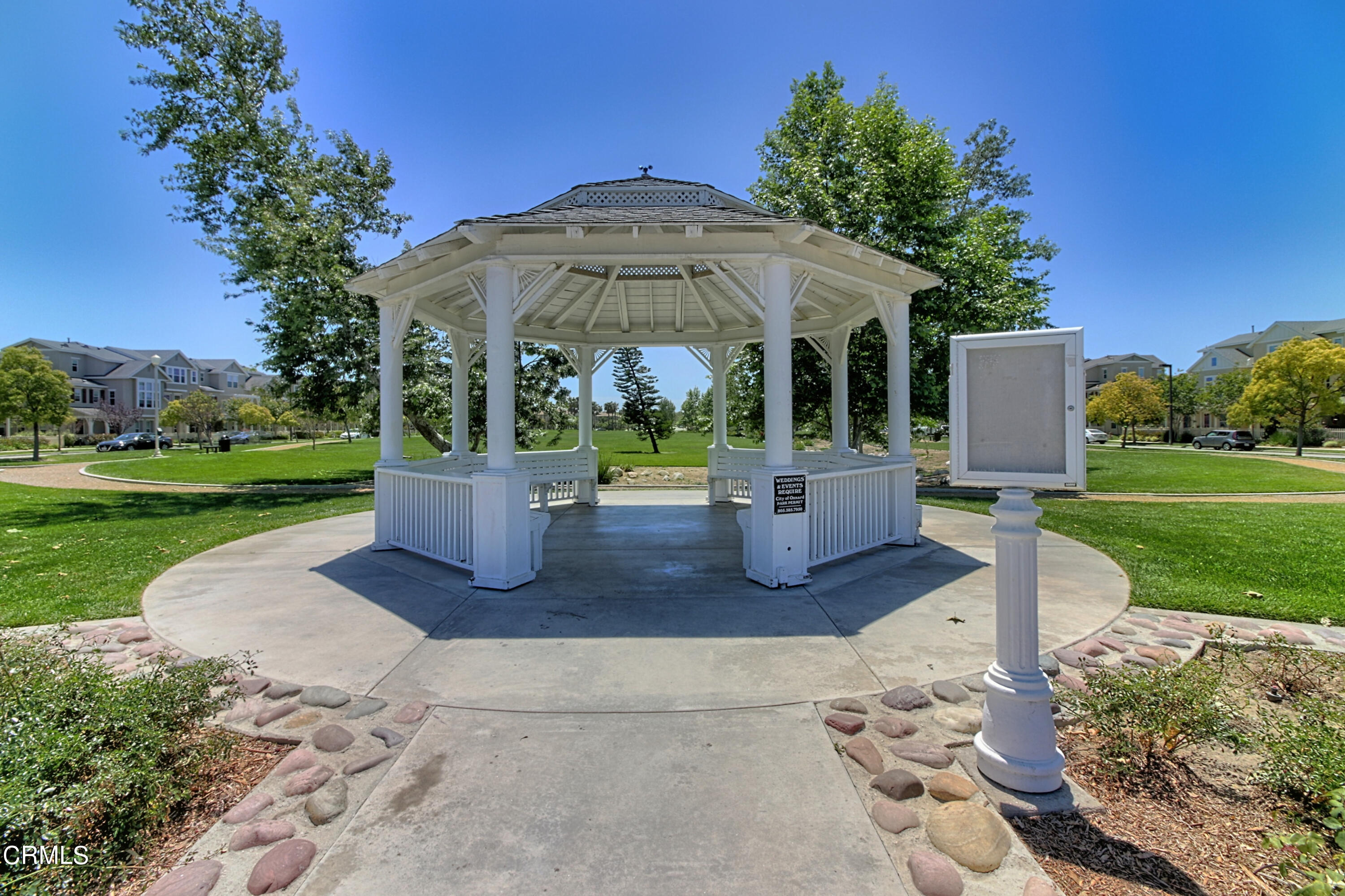 543 Xanadu Way Oxnard, CA 93036 - Photo 16 of 19 a front view of a house with garden
