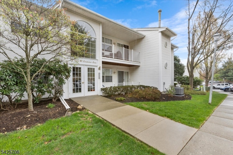 75 Crestview Lane Mount Arlington, NJ 07856 - Photo 3 of 27