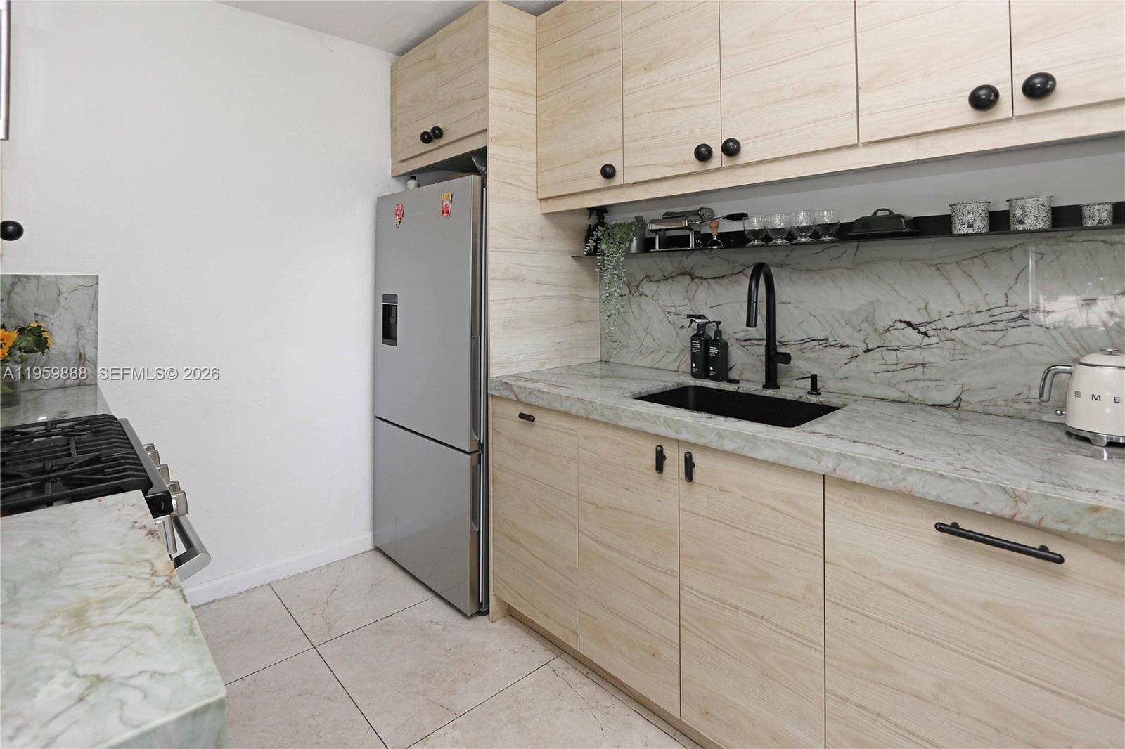 1516 Mayo Street Hollywood, FL 33020 - Photo 33 of 42