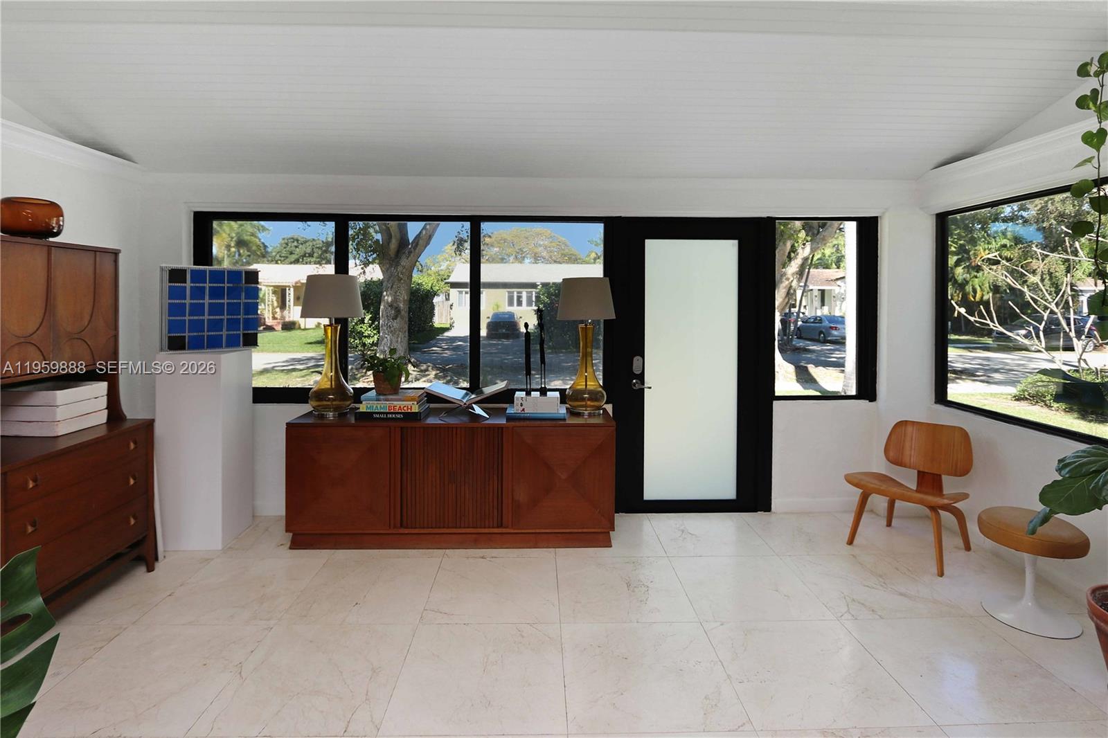 1516 Mayo Street Hollywood, FL 33020 - Photo 10 of 42