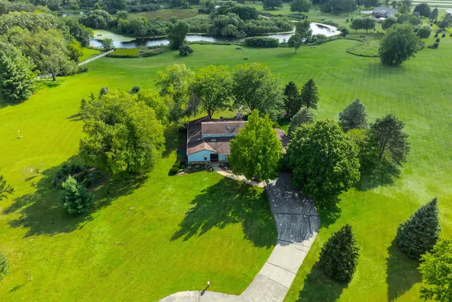 $749,900 | W1315 Cessna Street, Bloomfield, WI 53147