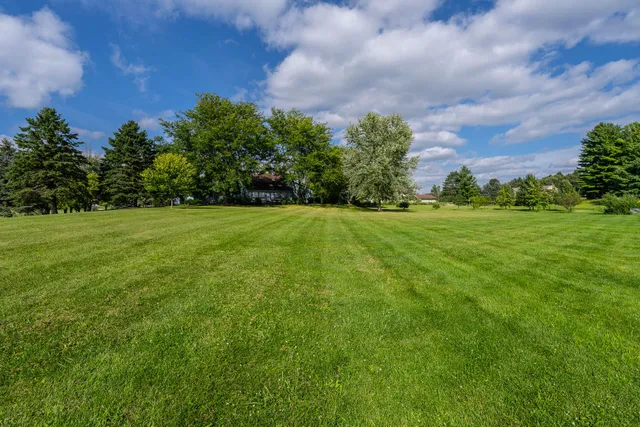 $749,900 | W1315 Cessna Street, Bloomfield, WI 53147