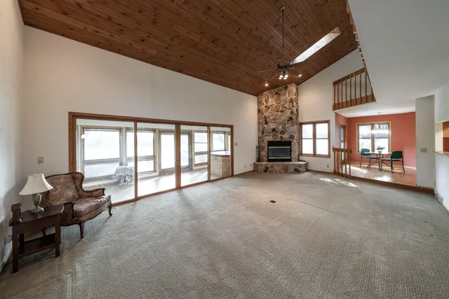 $749,900 | W1315 Cessna Street, Bloomfield, WI 53147