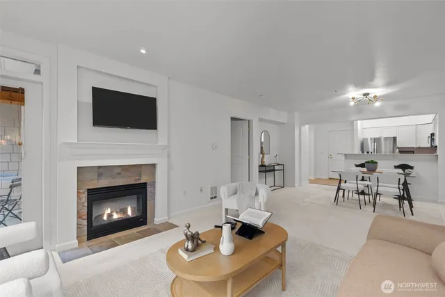 $438,000 | 1525 Northwest 57th Street, Unit 303, Seattle, WA 98107