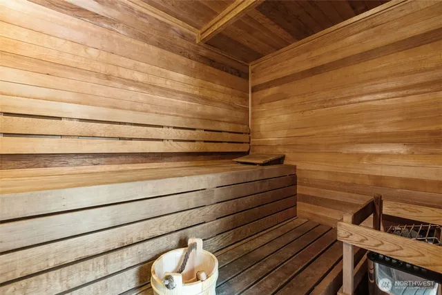 $438,000 | 1525 Northwest 57th Street, Unit 303, Seattle, WA 98107