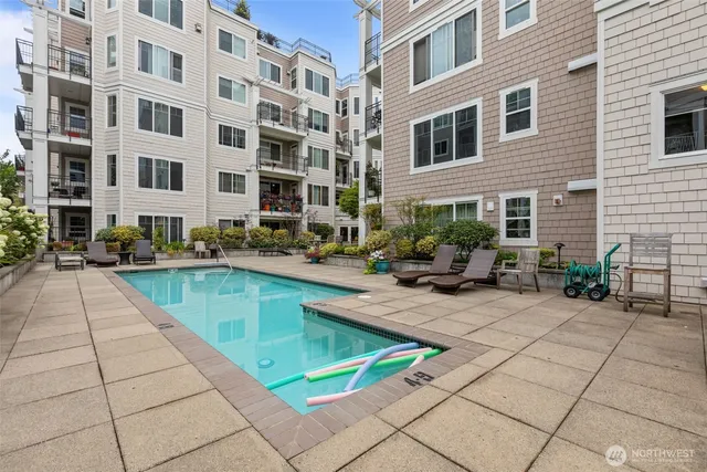 $438,000 | 1525 Northwest 57th Street, Unit 303, Seattle, WA 98107