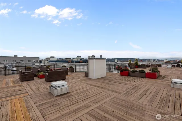 $438,000 | 1525 Northwest 57th Street, Unit 303, Seattle, WA 98107