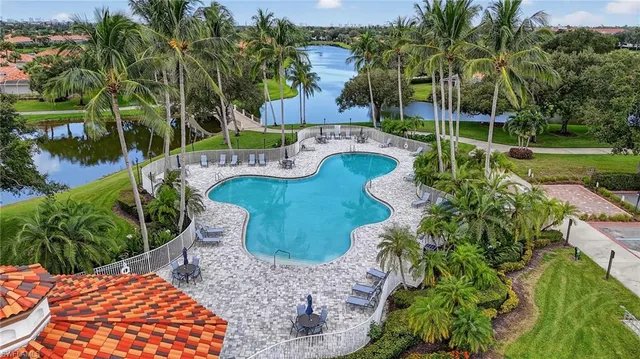 a view of a garden with a fountain