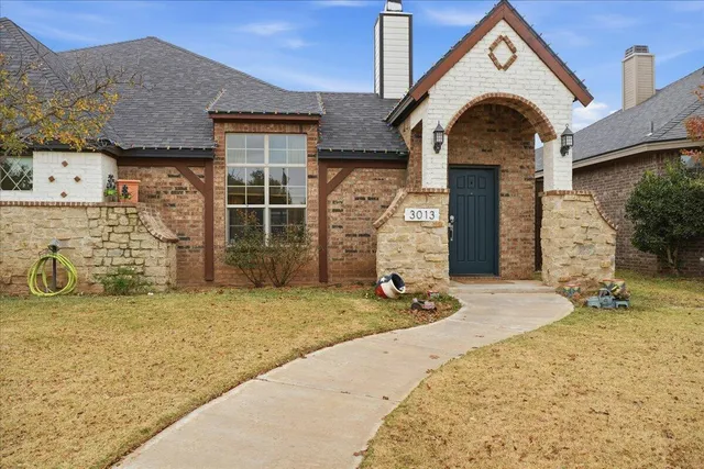 $325,000 | 3013 111th Street, Lubbock, TX 79423