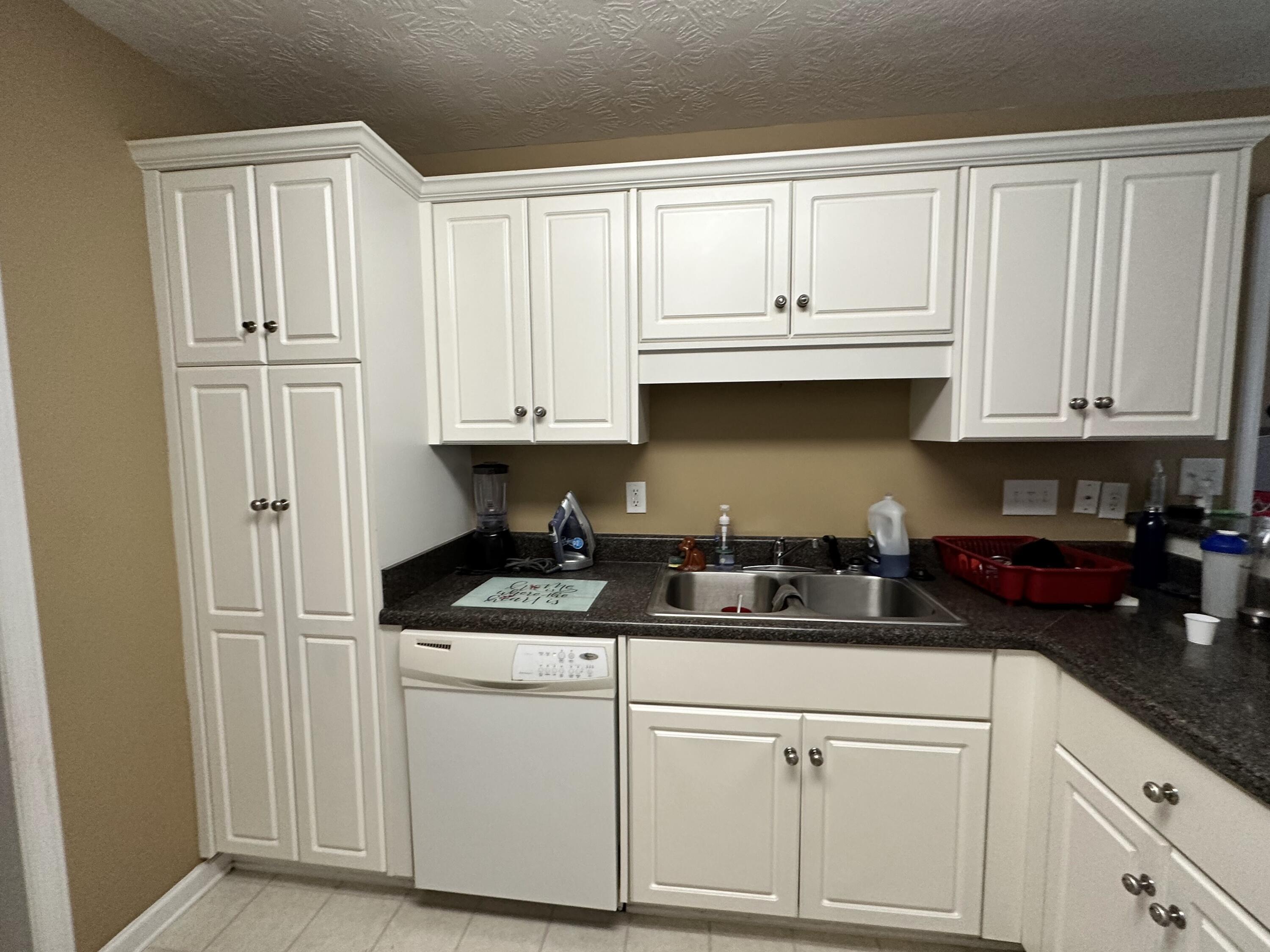 4007 Madison Lane Augusta, GA 30909 - Photo 4 of 14 Kitchen