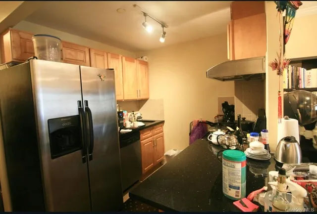 $709,000 | 37-59 61st Street, Unit 5A | Woodside