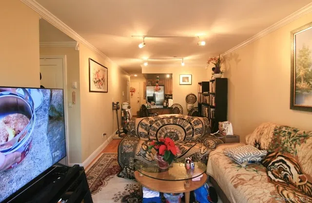 $709,000 | 37-59 61st Street, Unit 5A | Woodside