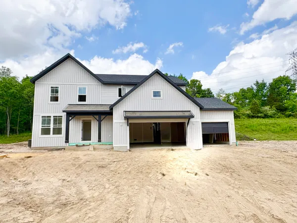 $689,900 | 5859 Valley Point Drive Southeast, Caledonia, MI 49316