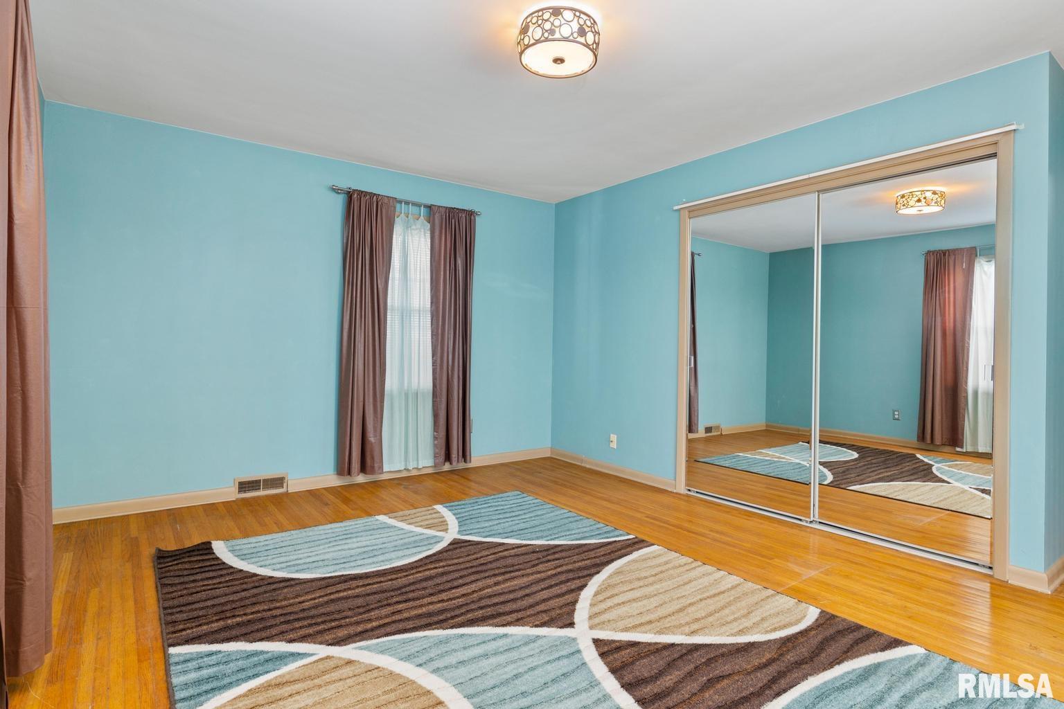 4111 North Brookmont Road Peoria, IL 61614 - Photo 17 of 37