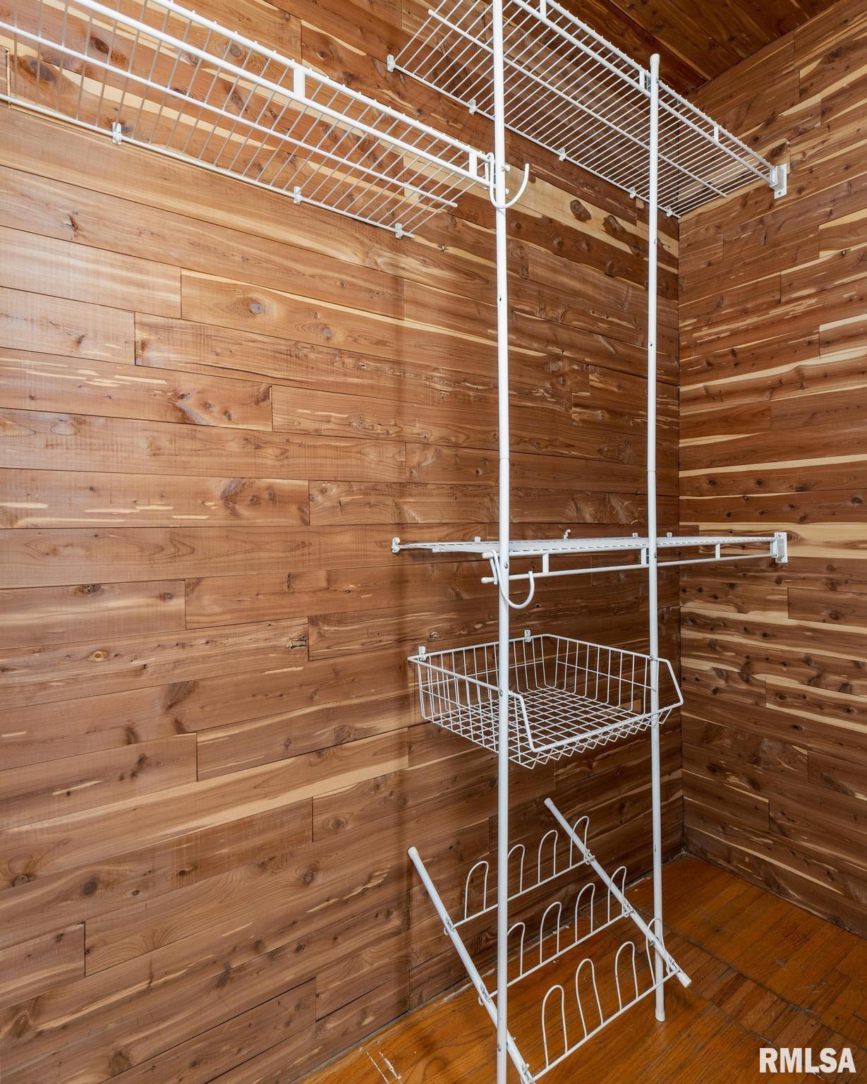 4111 North Brookmont Road Peoria, IL 61614 - Photo 19 of 37