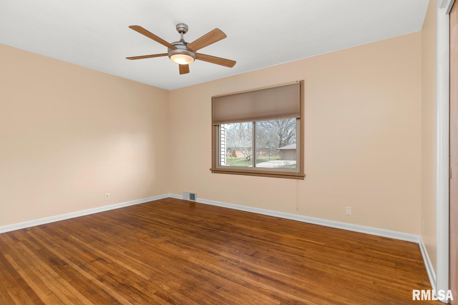 4111 North Brookmont Road Peoria, IL 61614 - Photo 23 of 37