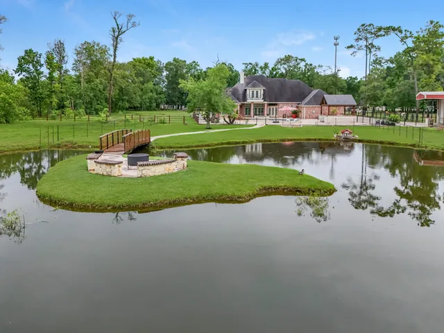 $1,290,000 | 2410 Foley Road, Crosby, TX 77532