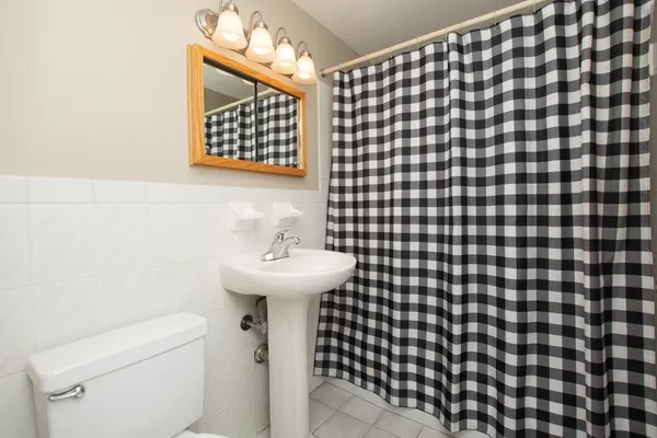 $2,000 | 315 Neponset Street, Unit 61, Norwood, MA 02062