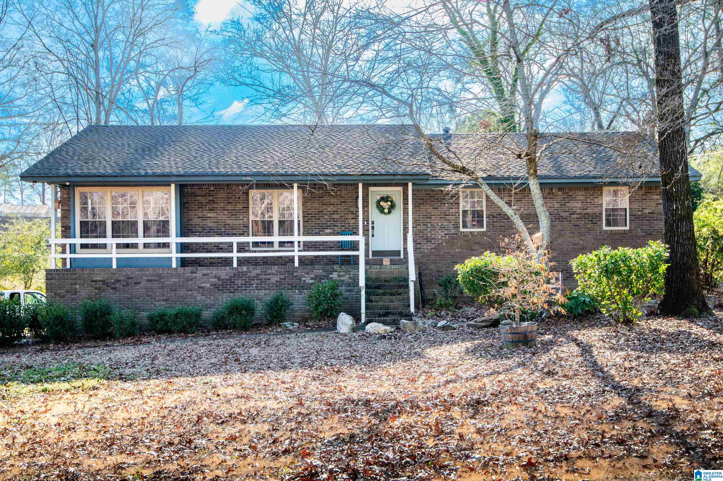 6579 Lynn Circle Leeds, AL 35094 - Photo 1 of 34