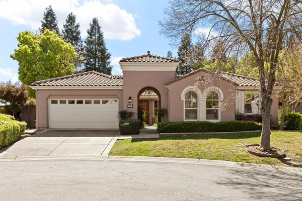 $995,000 | 19 Zeller Place, Sacramento, CA 95835