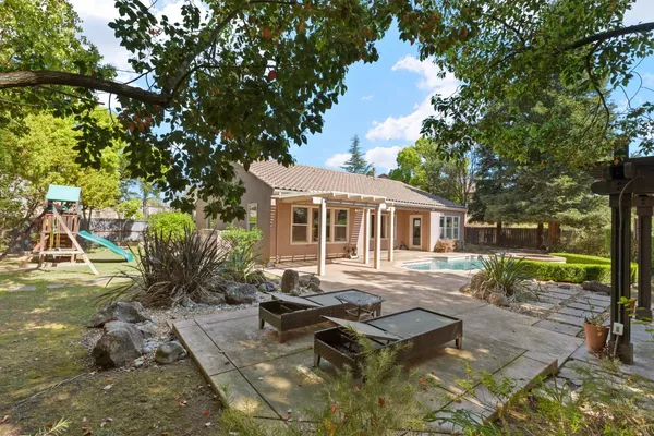 $995,000 | 19 Zeller Place, Sacramento, CA 95835