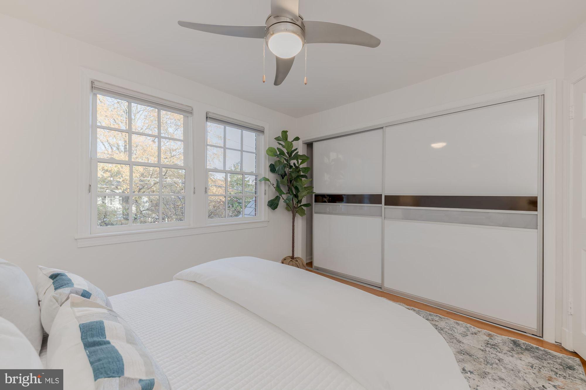2410 Tunlaw Road Northwest Washington, DC 20007 - Photo 10 of 20 Bedroom 1