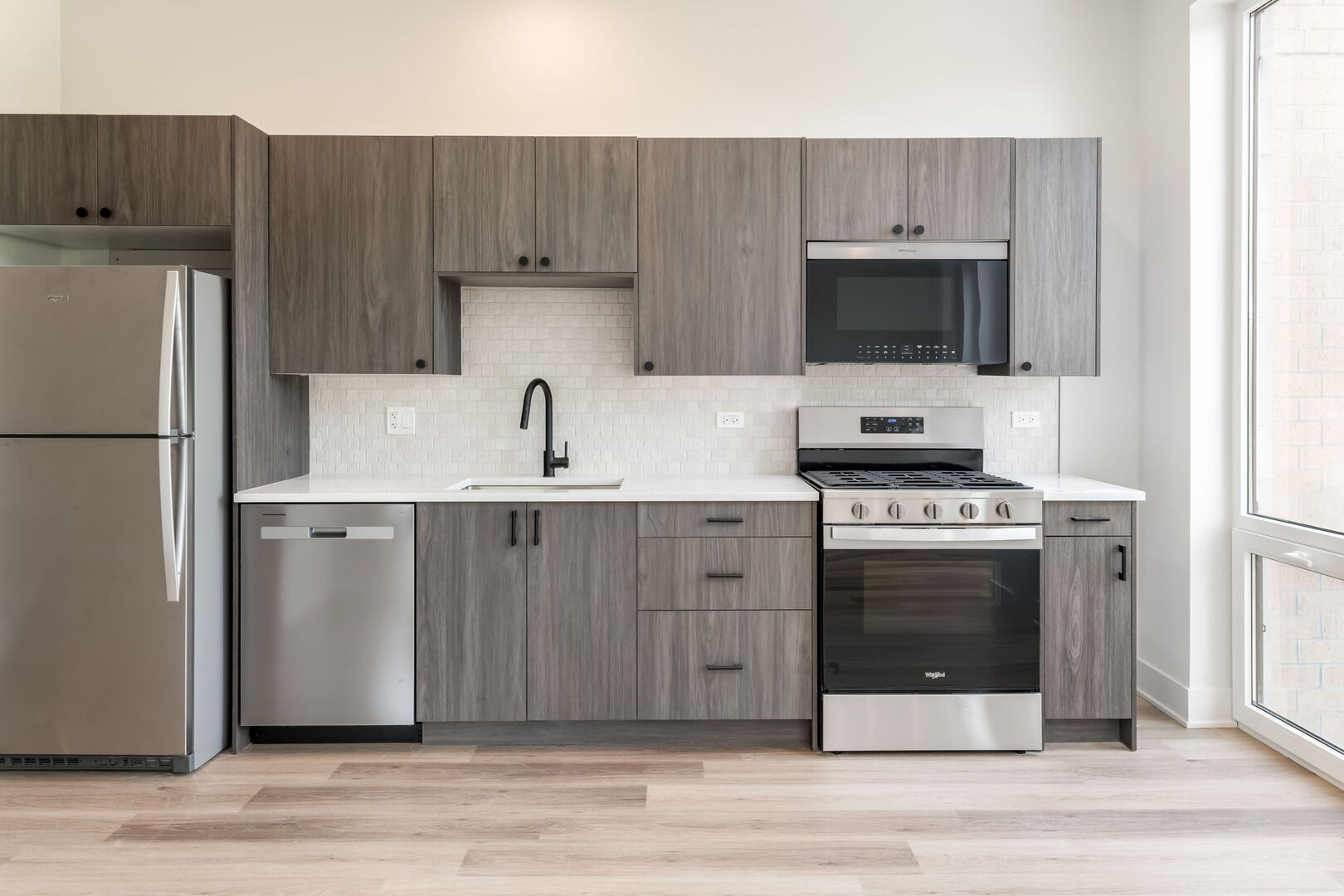 224 South Ashland Avenue, Unit 201 Chicago, IL 60607 - Photo 5 of 21