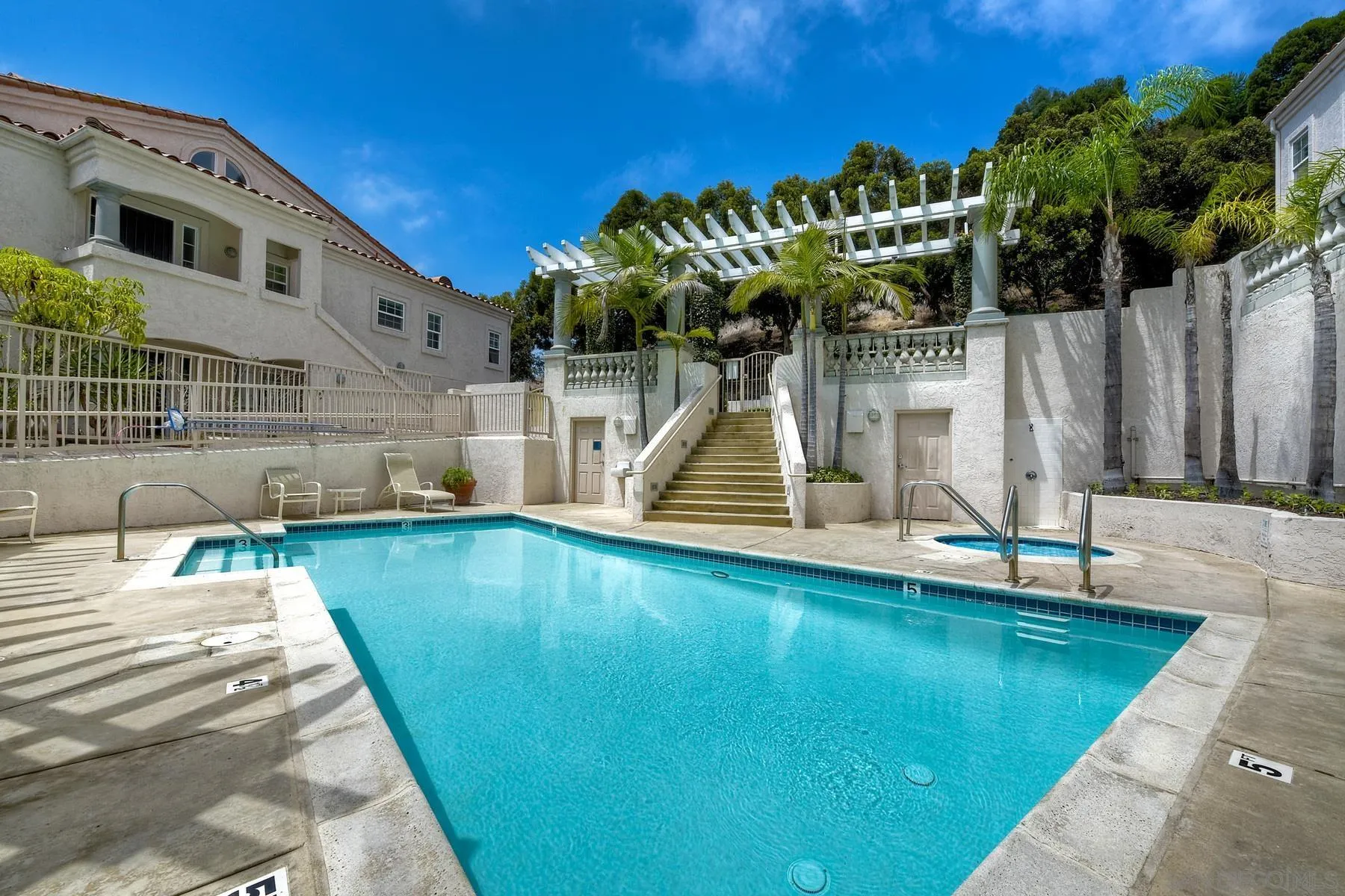 2872 Torrey Pines Road La Jolla, CA 92037 - Photo 30 of 34 a view of a house with a swimming pool