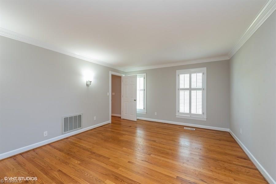 1610 Heathcliff Road High Point, NC 27262 - Photo 12 of 25 Gallery Image 12