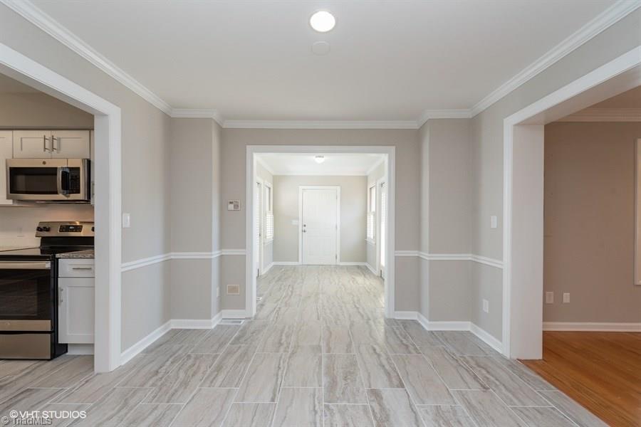 1610 Heathcliff Road High Point, NC 27262 - Photo 5 of 25 Gallery Image 5